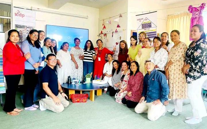 चिल्ड्रेन इन्भारोमेन्ट स्कुलमा आइ सी डी पी तालिम  सम्पन्न ।